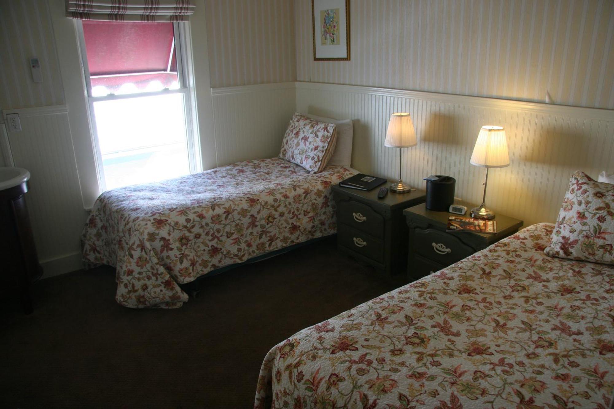 Hotel Charlotte Groveland Rum bild